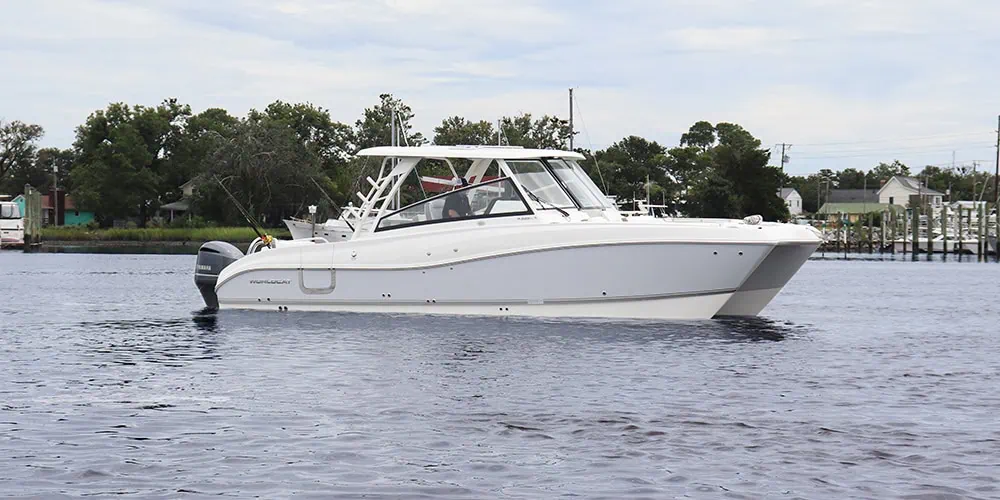 325DC starboard side profile